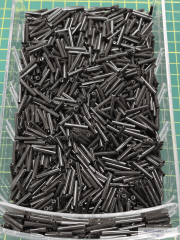 1.5 CM Boru Cam Boncuk Siyah Renk