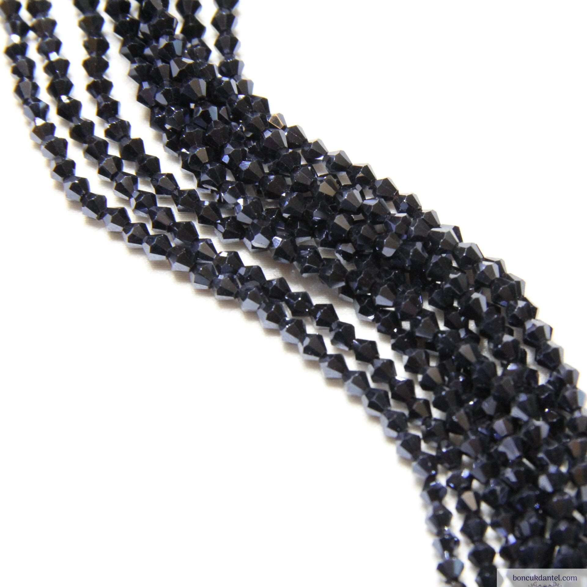 3mm Piramit Dizi Kristal Laci Rengi