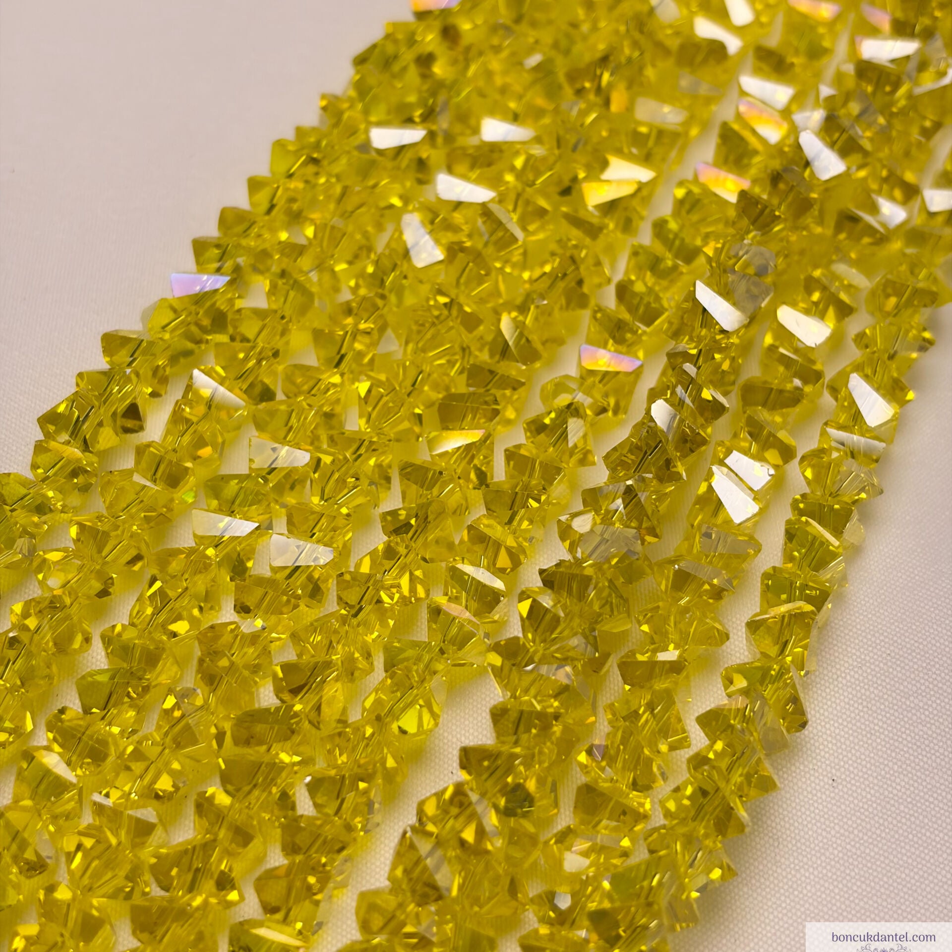 8mm Üçgen (Çapraz) Limon Rengi