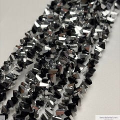 8mm Üçgen (Çapraz) Siyahlı Gümüşlü Rengi