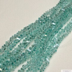 4mm Üçgen (Çapraz) Kristal Mint Rengi