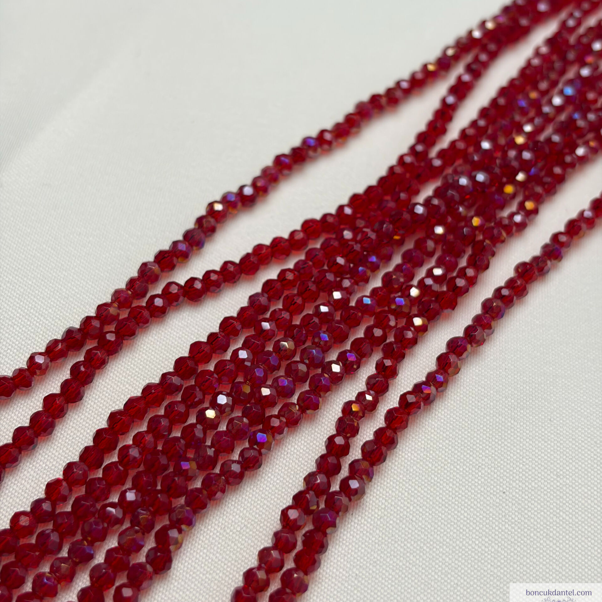 2mm Basık Kristal Kırmızı Rengi