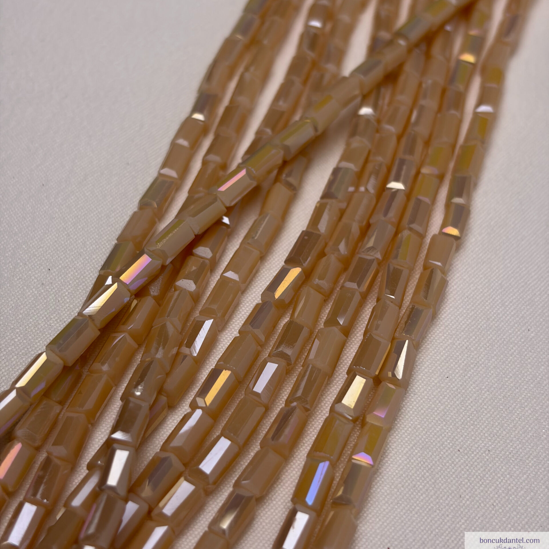 3x6mm Baget Kristal Mat Krem Rengi