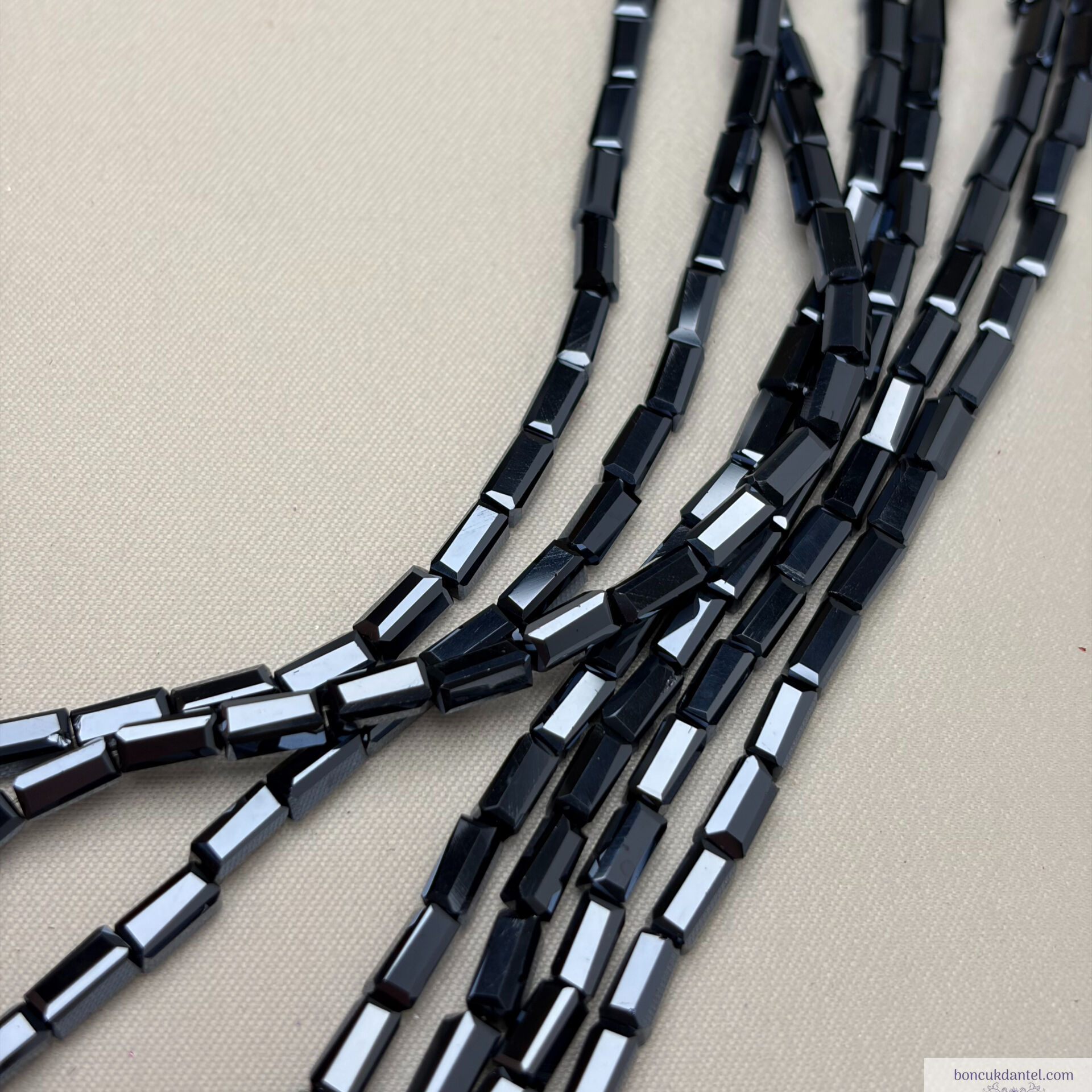 3x6mm Baget Kristal Laci Rengi